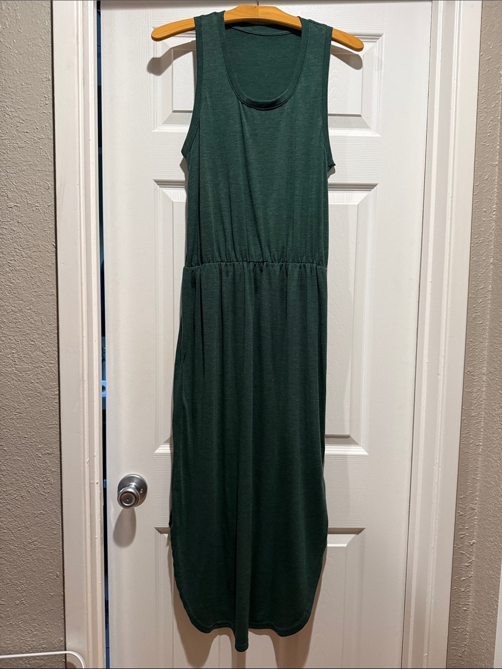 Cupshe- Women’s Sleeveless Green Tank Midi Dress